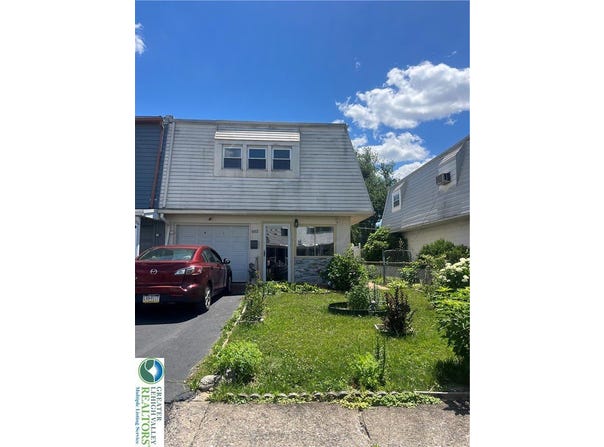 1812 E Cambridge Street, Allentown City, PA 18109