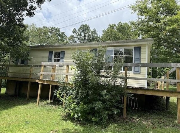 135 Warren Lane, Morehead, KY 40351