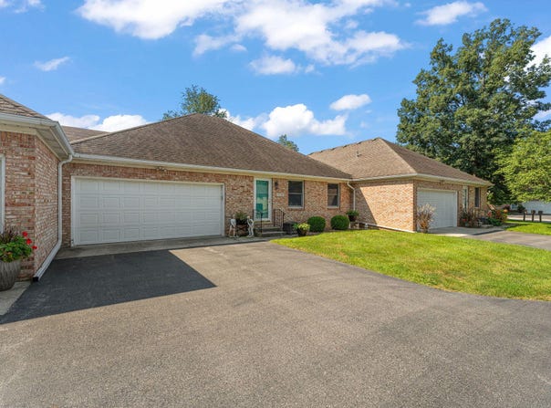 533 Begonia Street SE, DeMotte, IN 46310