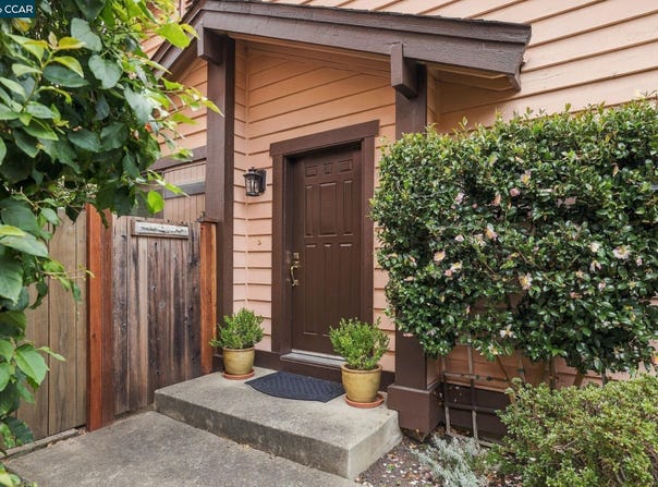 231 Charter Oak Cir, Walnut Creek, CA 94597