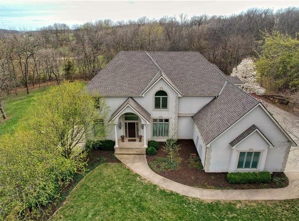 154 Deer Run Road, Atchison, KS 66002