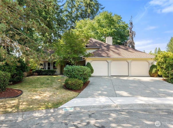 24218 SE 42nd Place, Sammamish, WA 98029