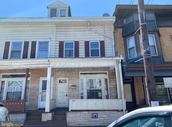 121 W MAIN STREET, GIRARDVILLE, PA 17935
