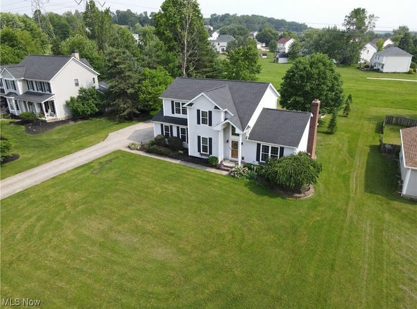 220 Long Road, Macedonia, OH 44056