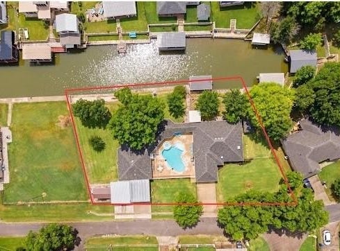 412 Mercury Court, Granbury, TX 76049