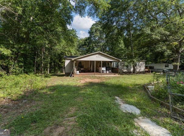 620 Old Hutchinson Mill, Lagrange, GA 30240