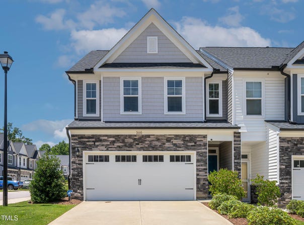 200 Hidden Run Lane, Holly Springs, NC 27540