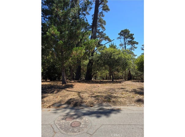 2418 Malvern Street, Cambria, CA 93428