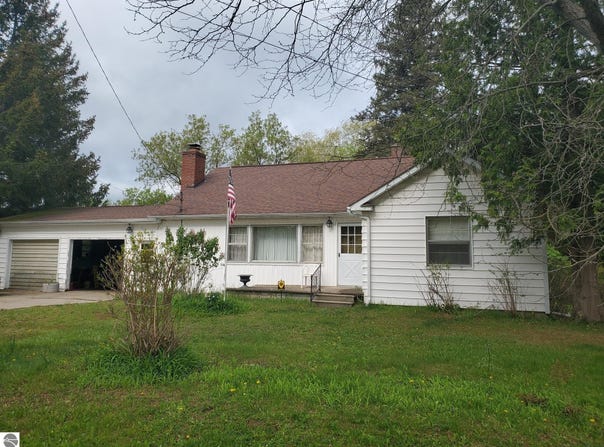 205 Highland, West Branch, MI 48661