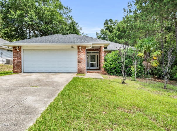 9941 Hamakua Street, Diamondhead, MS 39525
