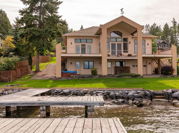 741 Lakeside Boulevard, Lakeside, MT 59922