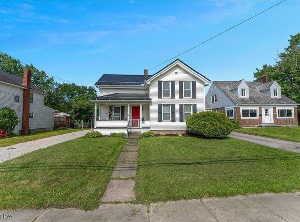 163-165 North Mecca Street, Cortland, OH 44410