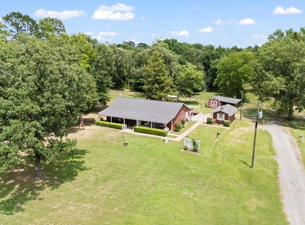 7847 SWALLOW RD, Gilmer, TX 75645