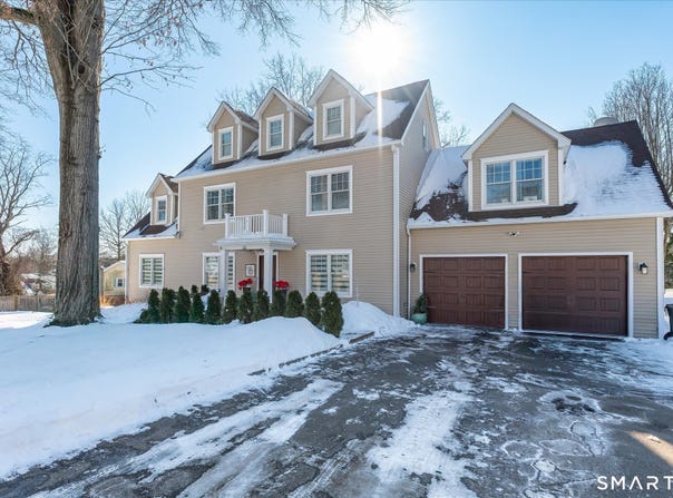 10 Turner Road, Stamford, CT 06905