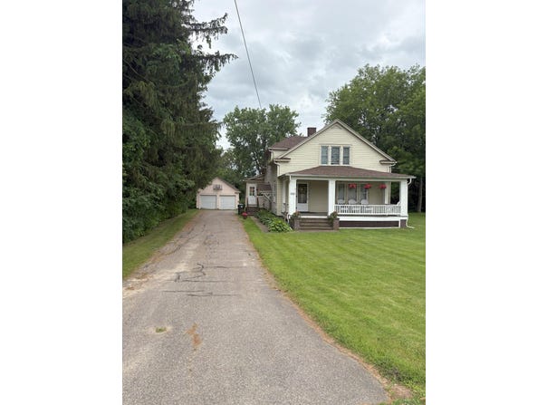 113 Elm Street Street, Champlain, NY 12919