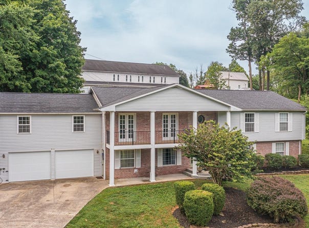 530 2nd Avenue, Jasper, IN 47546