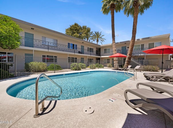 6906 E 4TH Street, Scottsdale, AZ 85251