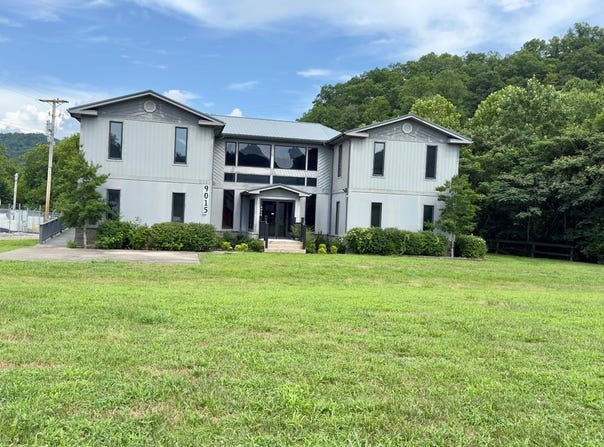 9015 US 23, Stanville, KY 41659
