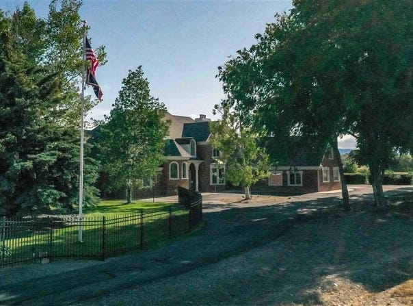1010 Lane 11, Powell, WY 82435