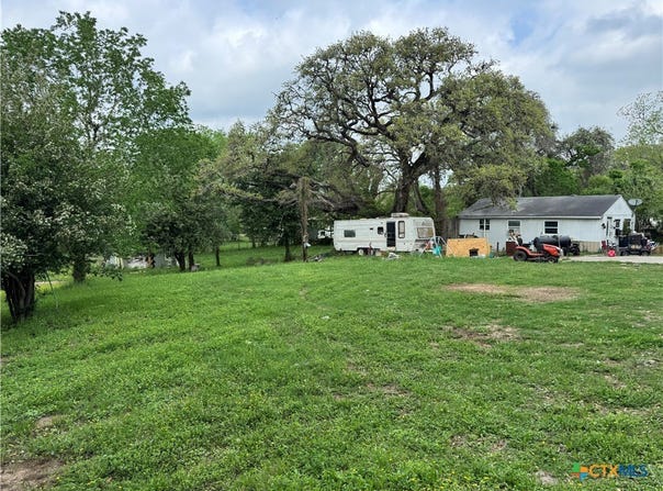 103 Reiffert Street, Cuero, TX 77954