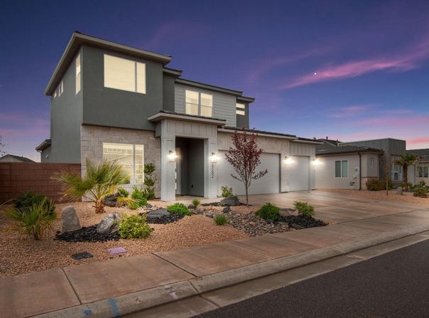 4582 S Sophia LN, Washington, UT 84780