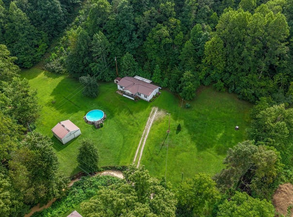 22825 U.S. 60, Olive Hill, KY 41164
