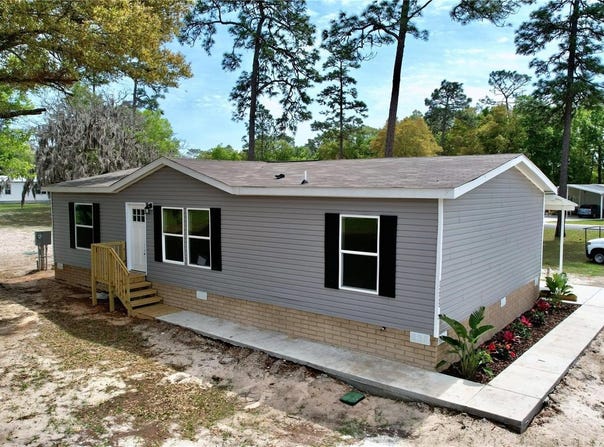 8325 N FAIRGROVE TERRACE, DUNNELLON, FL 34433