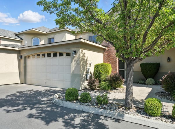 316 Columbia Point Drive, Richland, WA 99352-4370