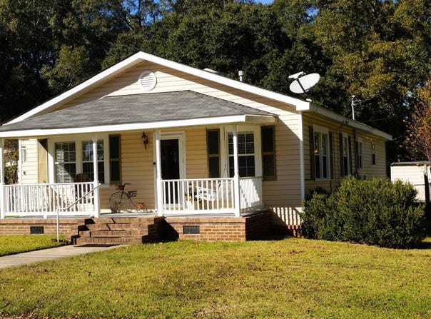 226 W Cedar st., Jackson, AL 36545