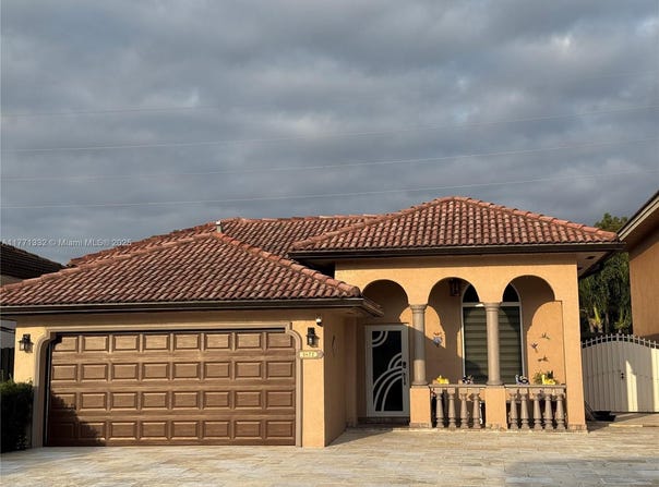 3472 SW 156th Ct, Miami, FL 33185