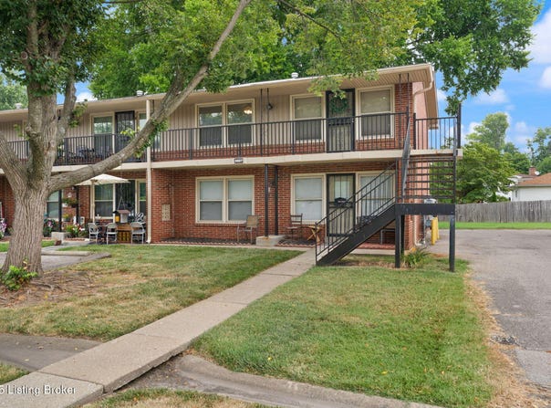 3507 Paragon Ct, Louisville, KY 40218