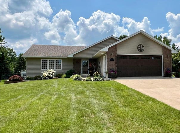 103 4th Place SW, Geneva, MN 56035