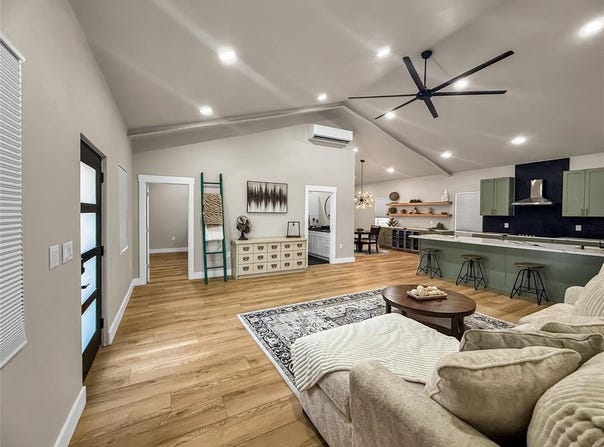2019 N Lake Drive, Weatherford, TX 76085