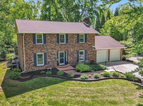 7308 Heritage Drive, Mount Vernon, IN 47620