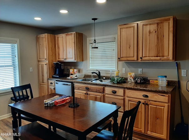 211 Laurel Avenue, Cresson, PA 16630
