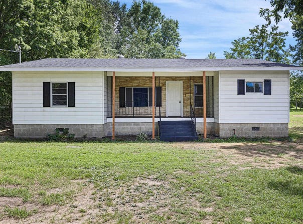 1209 W Walton Street, Clarksville, AR 72830