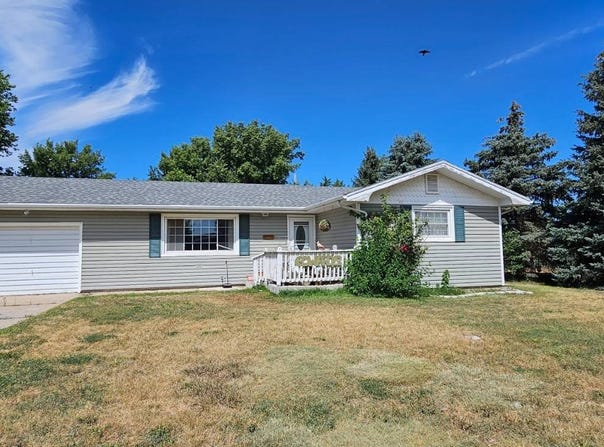 402 West Q Street, Ogallala, NE 69153