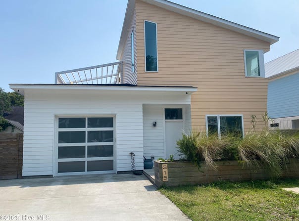 315 Goldsboro Avenue, Carolina Beach, NC 28428