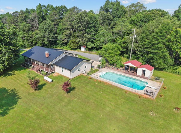142 Holli Bird Lane, Ringgold, GA 30736