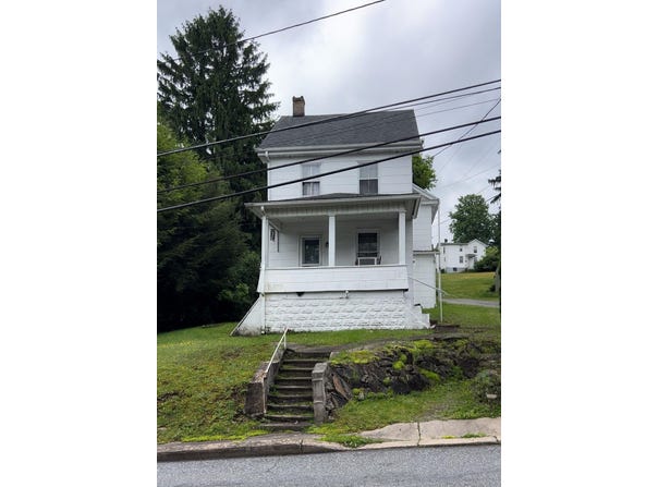 283 Hudsondale Street, Weatherly, PA 18255
