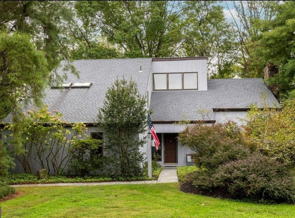 2 FOX Pond, SPRING HOUSE, PA 19477