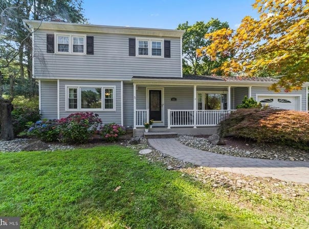 453 DUTCH NECK ROAD, EAST WINDSOR, NJ 08520