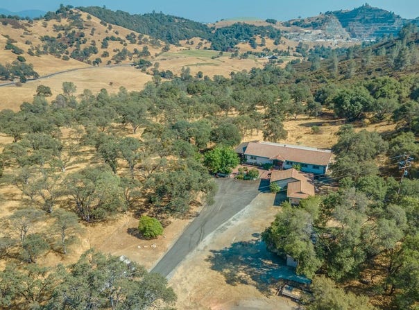3670 Highway 49, Angels Camp, CA 95222