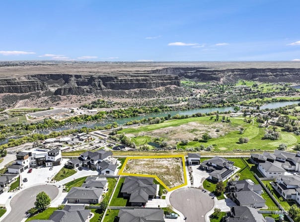 2370 I B Perrine Place, Twin Falls, ID 83301