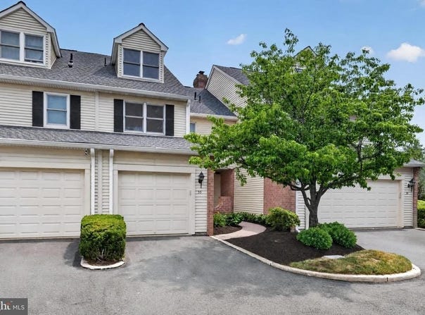 35 SUTPHIN PINES, YARDLEY, PA 19067