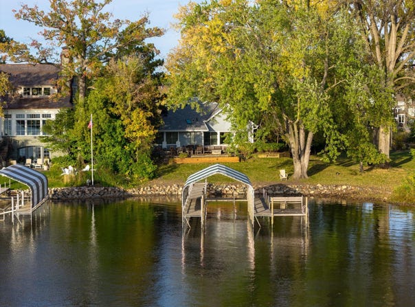 2626 Crosby Road, Minnetonka, MN 55391