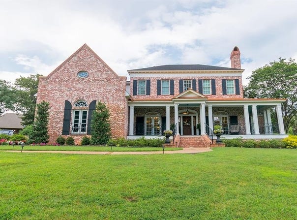 902 E South Street, Lindale, TX 75771