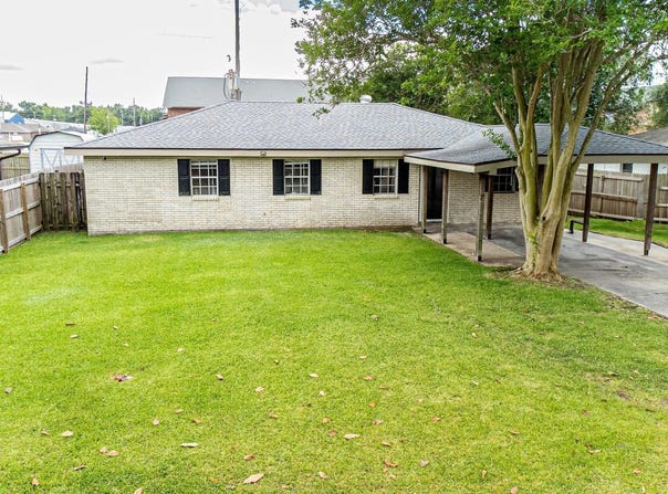 414 Highland Dr, Houma, LA 70364