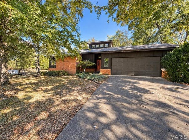 2636 Woodstone Drive, Poplar Bluff, MO 63901
