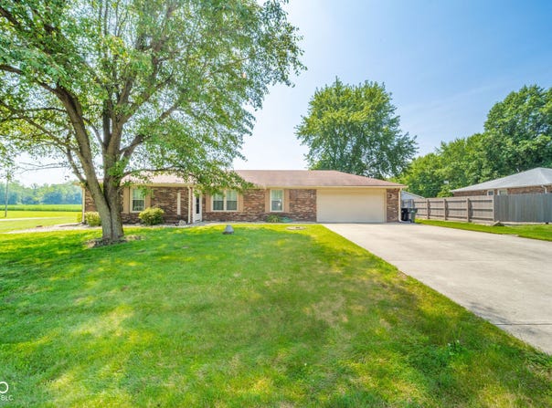 770 Candlewood Drive, Pendleton, IN 46064